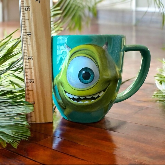 DISNEY | Pixar Monsters Inc. Mike Wazowski “Top Scarer” Mug - 12oz - Picture 9 of 11